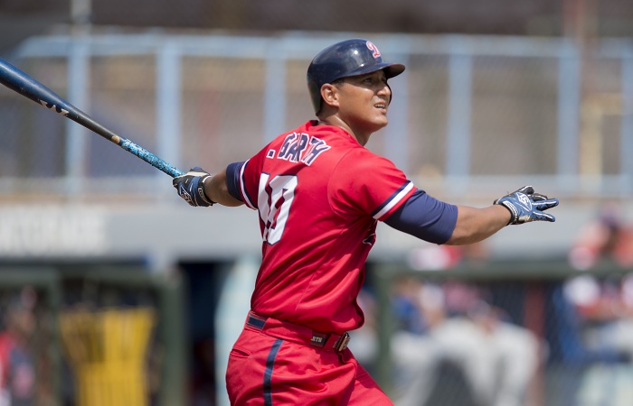 Cuatro jonrones de Garth en juegos inaugurales